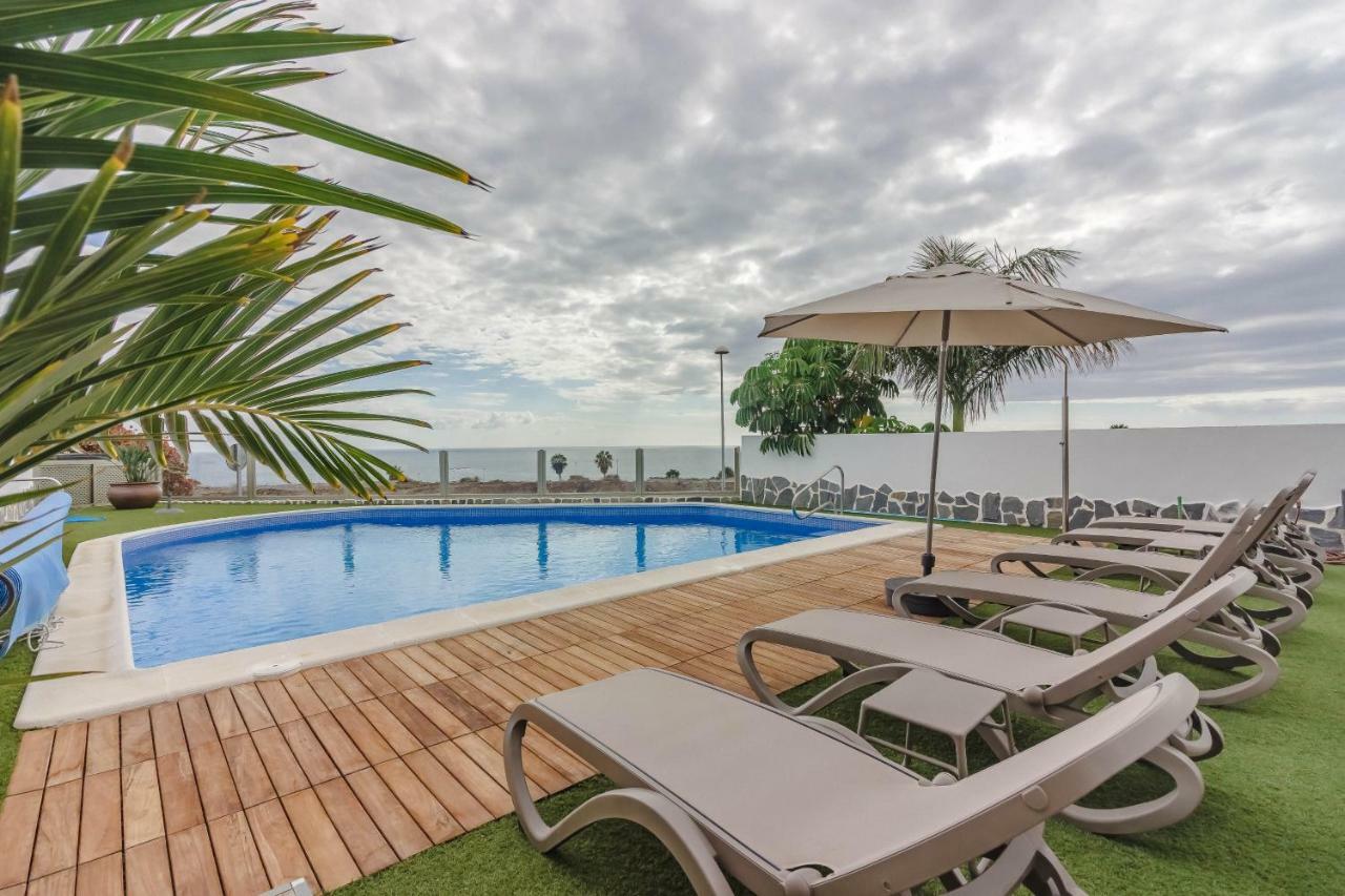 Villa Isabella, Luxury Villa With Heated Pool Ocean View In Adeje, Tenerife アデヘ エクステリア 写真