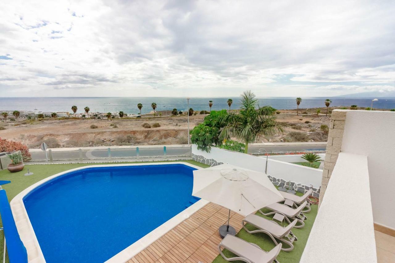 Villa Isabella, Luxury Villa With Heated Pool Ocean View In Adeje, Tenerife アデヘ エクステリア 写真