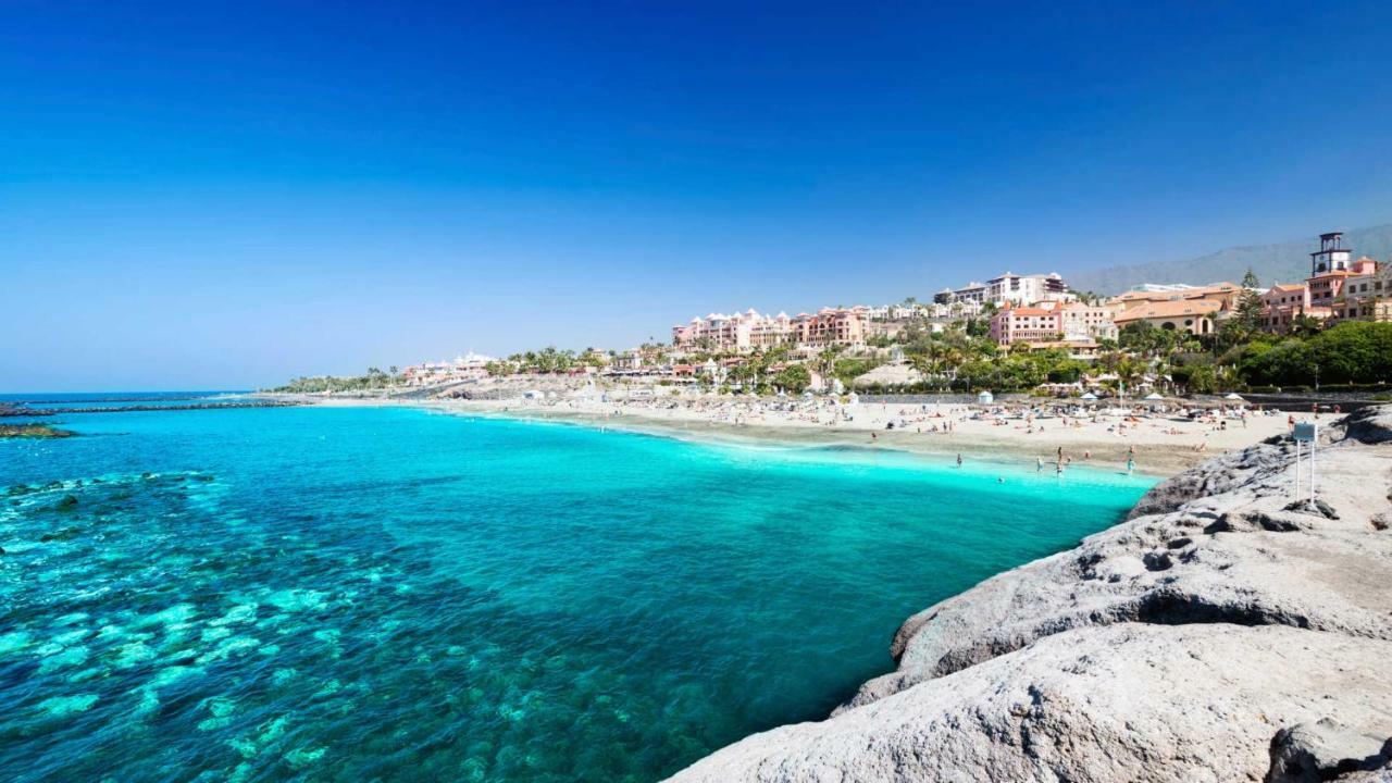 Villa Isabella, Luxury Villa With Heated Pool Ocean View In Adeje, Tenerife アデヘ エクステリア 写真