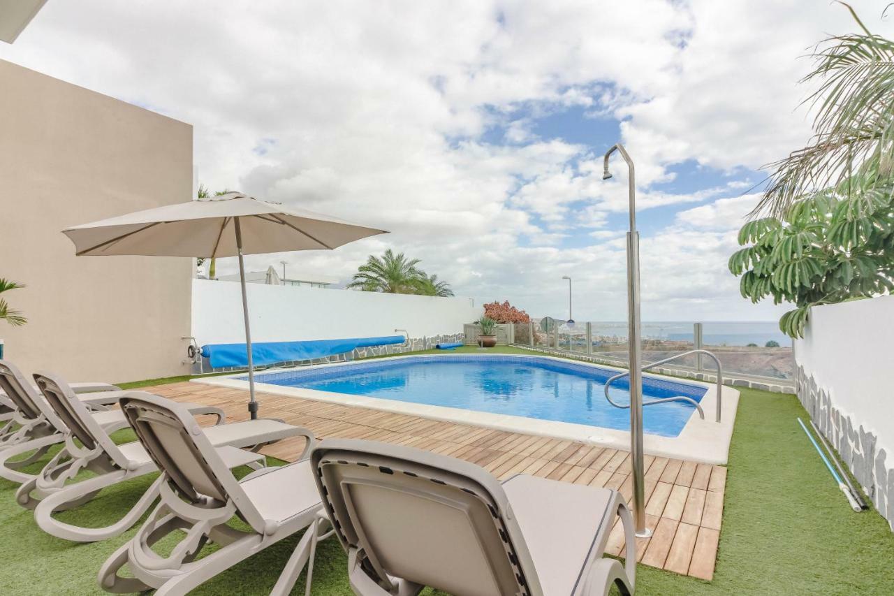 Villa Isabella, Luxury Villa With Heated Pool Ocean View In Adeje, Tenerife アデヘ エクステリア 写真