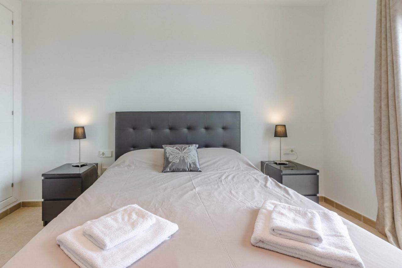 Villa Isabella, Luxury Villa With Heated Pool Ocean View In Adeje, Tenerife アデヘ エクステリア 写真