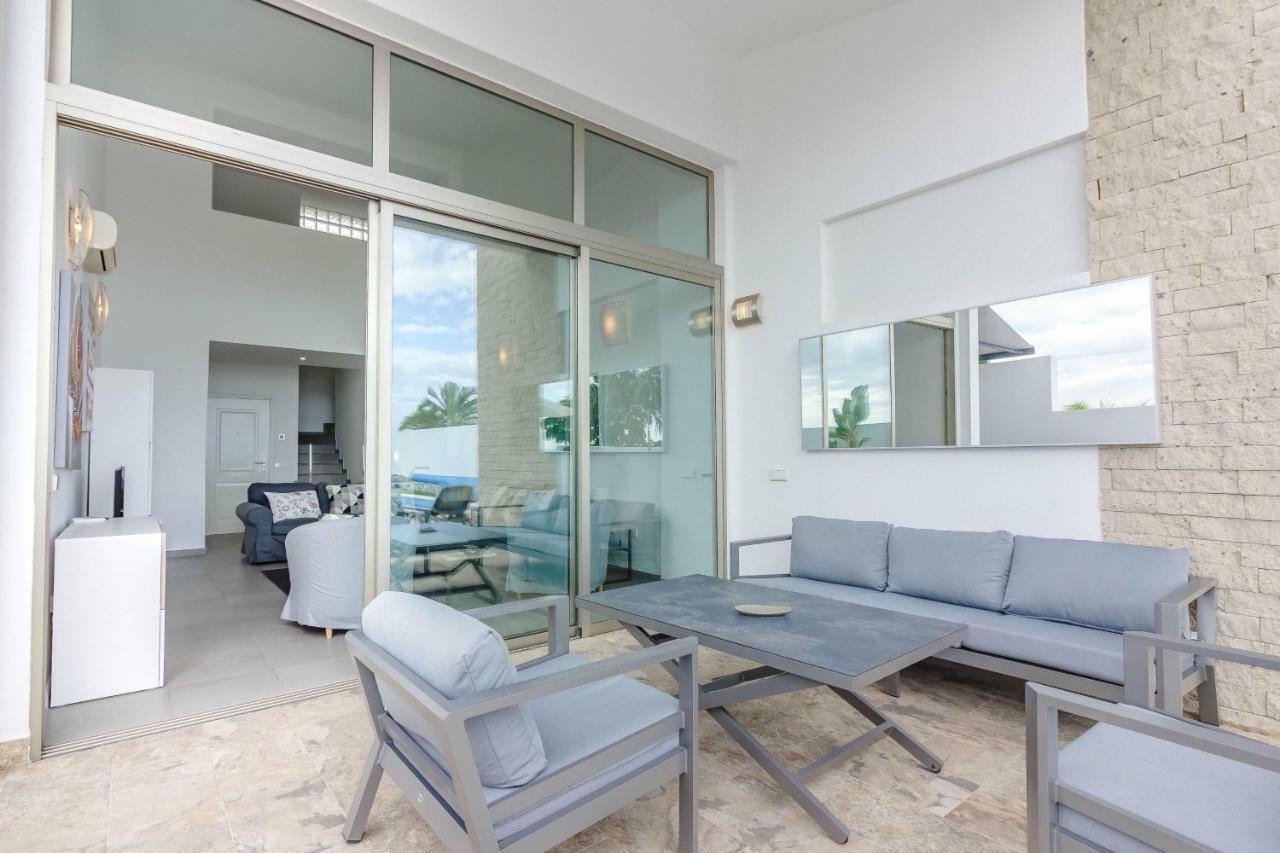 Villa Isabella, Luxury Villa With Heated Pool Ocean View In Adeje, Tenerife アデヘ エクステリア 写真