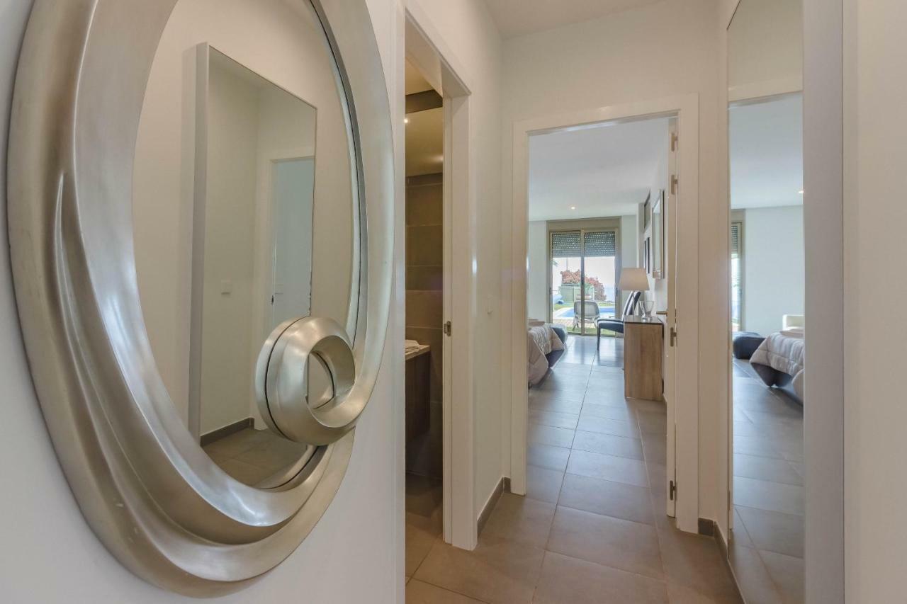 Villa Isabella, Luxury Villa With Heated Pool Ocean View In Adeje, Tenerife アデヘ エクステリア 写真