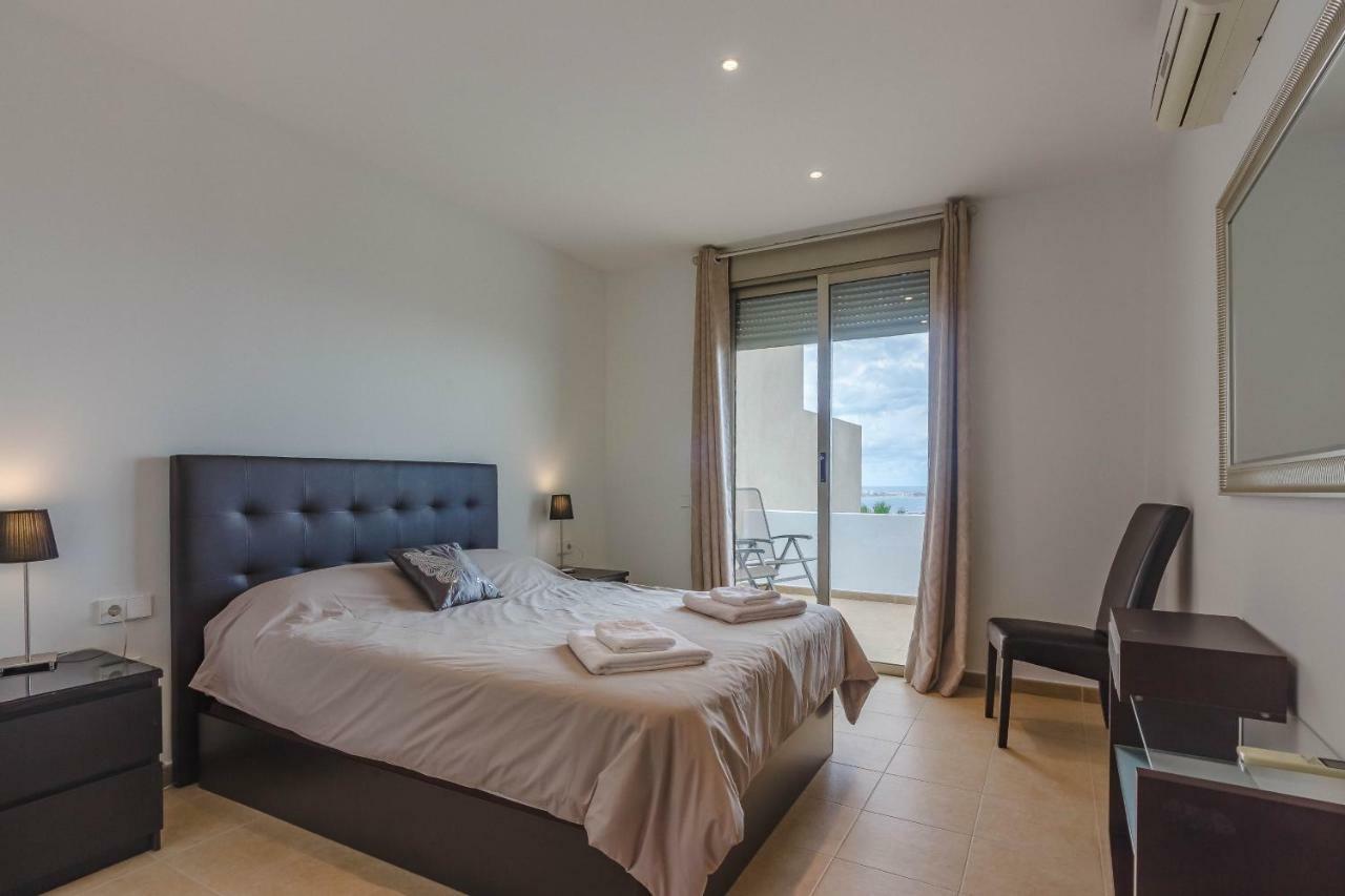 Villa Isabella, Luxury Villa With Heated Pool Ocean View In Adeje, Tenerife アデヘ エクステリア 写真