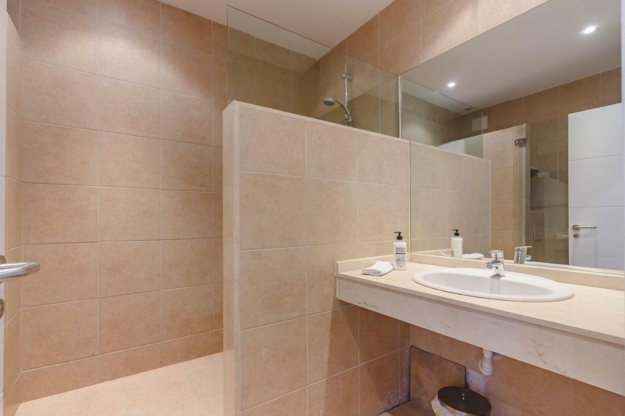 Villa Isabella, Luxury Villa With Heated Pool Ocean View In Adeje, Tenerife アデヘ エクステリア 写真