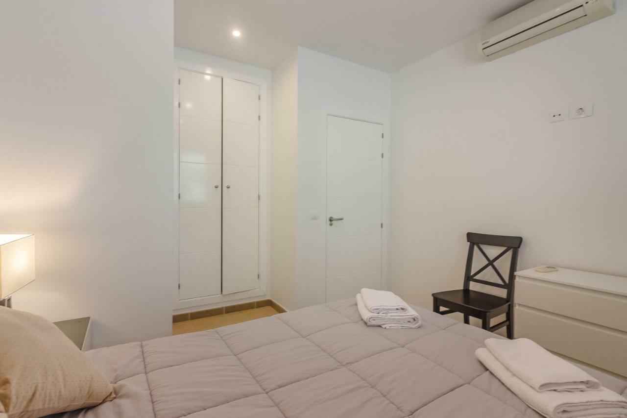 Villa Isabella, Luxury Villa With Heated Pool Ocean View In Adeje, Tenerife アデヘ エクステリア 写真